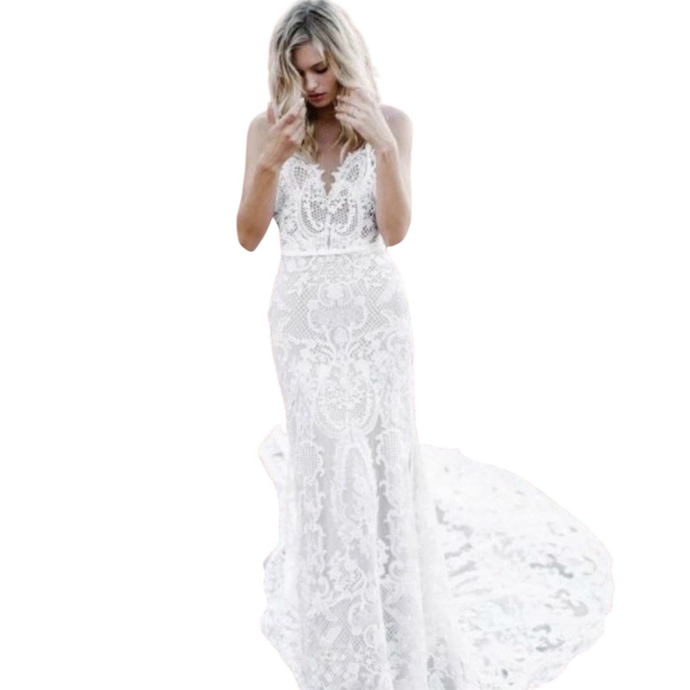 Made With Love Ella Lace NWOT Wedding Dress French Lace *broken zipper* Small